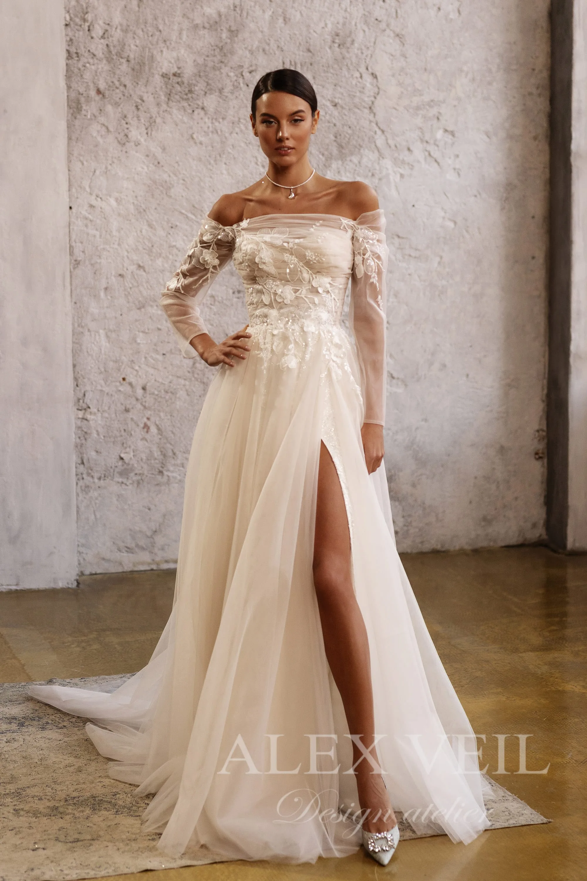 Свадебное платье ‘Annette’ • Коллекция The_ONE • AlexVeil Bridal Annette — изображение 1