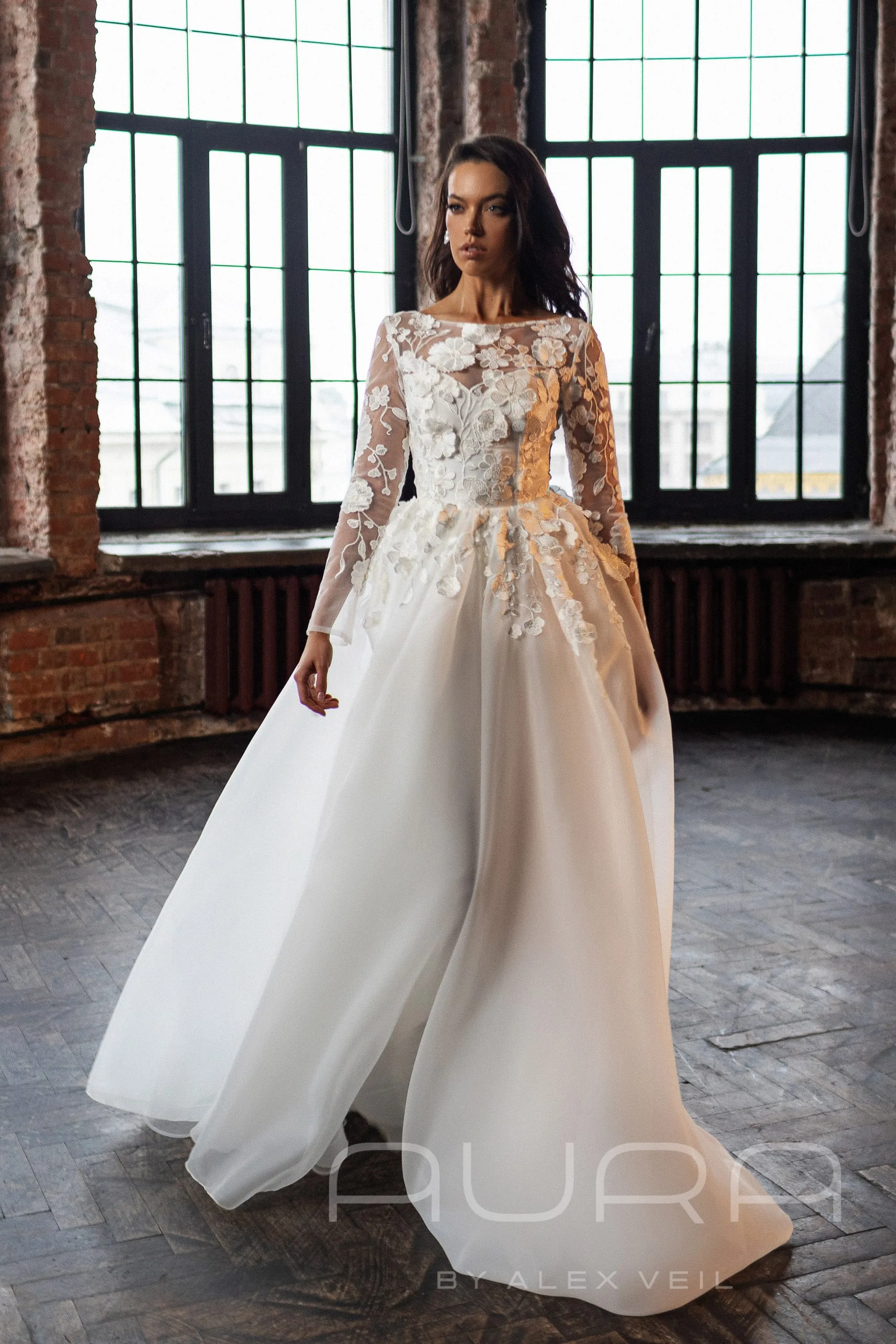 Свадебное платье ‘Iden’ • Коллекция Muse • AlexVeil Bridal Иден (Iden) — изображение 1