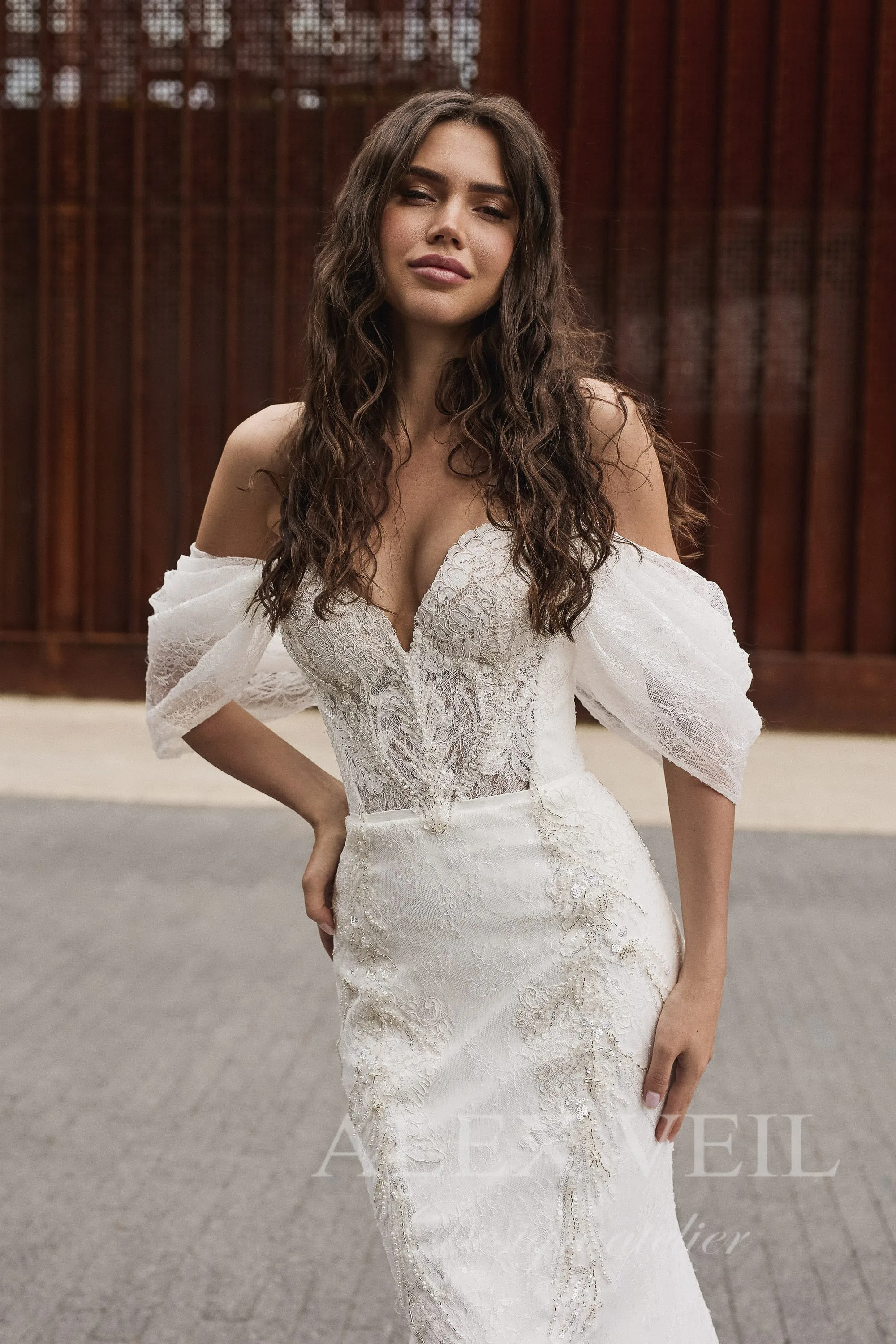 Свадебное платье ‘Delanie’ • Коллекция Mystique • AlexVeil Bridal Делейни (Delanie) — изображение 1