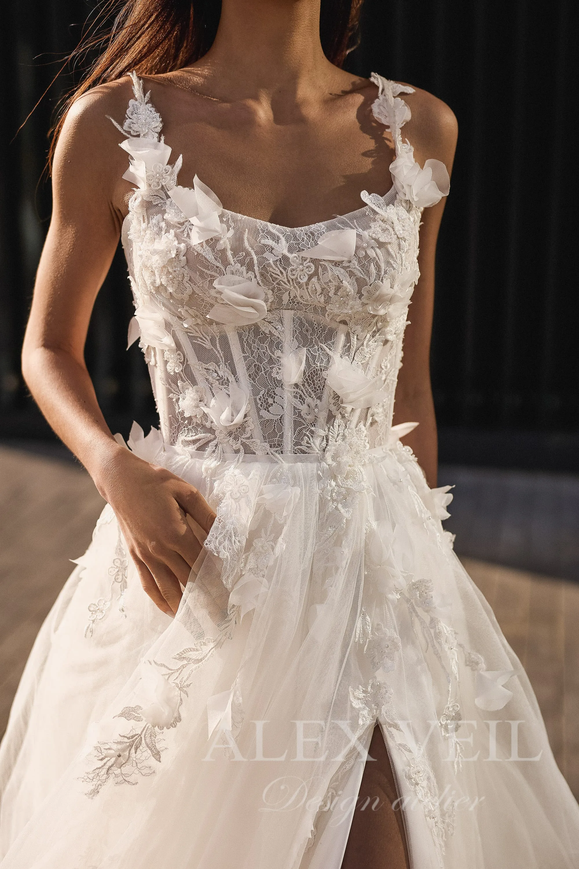 Свадебное платье ‘Tommy’ • Коллекция Mystique • AlexVeil Bridal Tommy — изображение 1